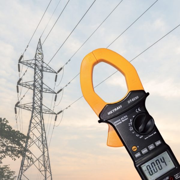DT-8250 Digital TRMS AC/DC Clamp Meter