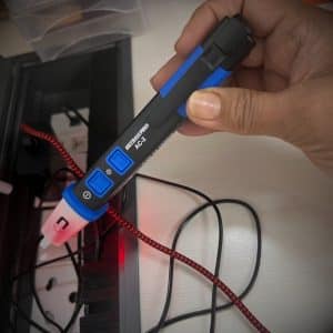 Metravi Pro AC-2 Non-contact Voltage Detector glows red and vibrates when it detects live voltage